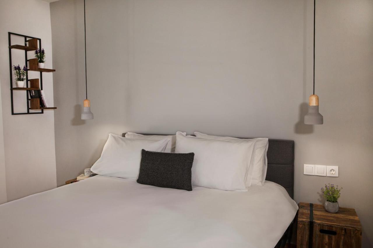 Central Comfy Modern Flat 2 Bedrooms 2 Bathrooms Афины Экстерьер фото