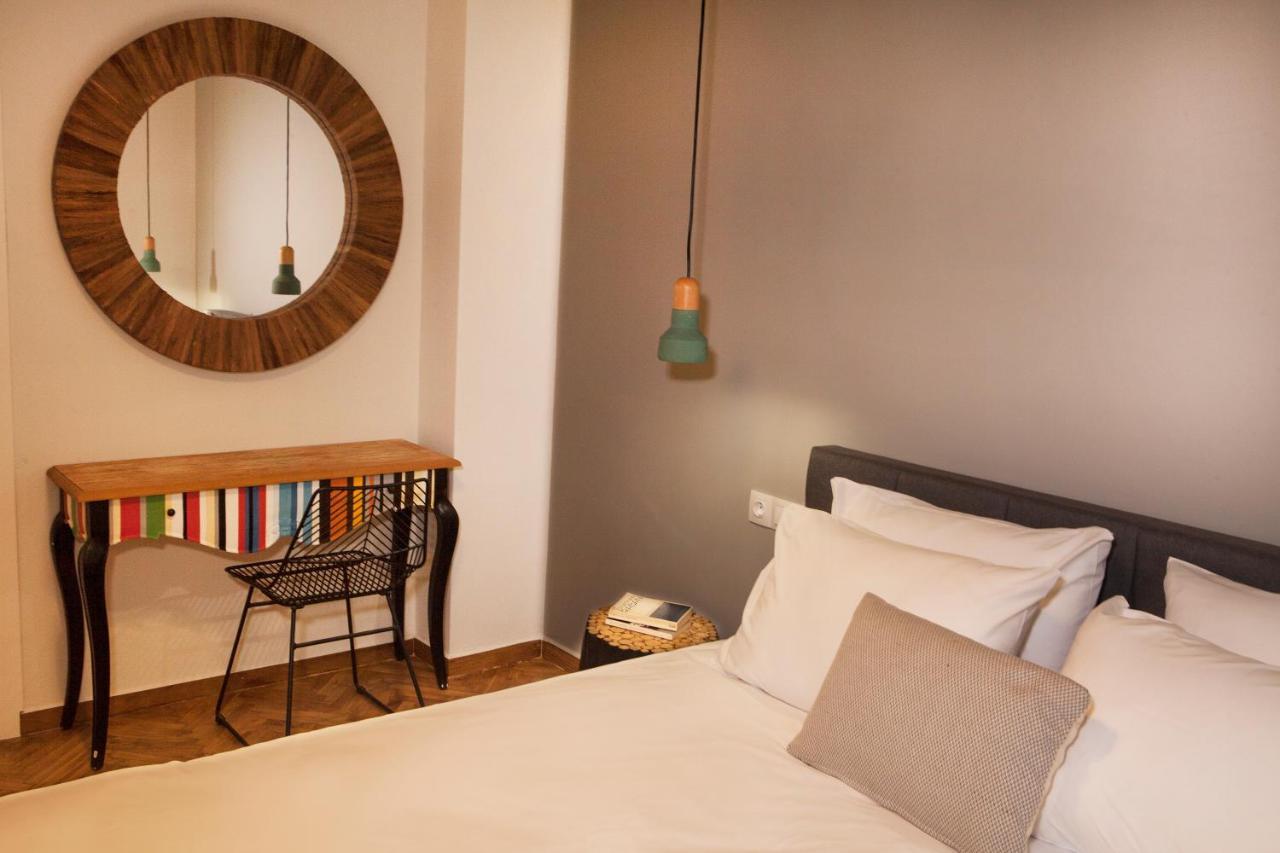 Central Comfy Modern Flat 2 Bedrooms 2 Bathrooms Афины Экстерьер фото