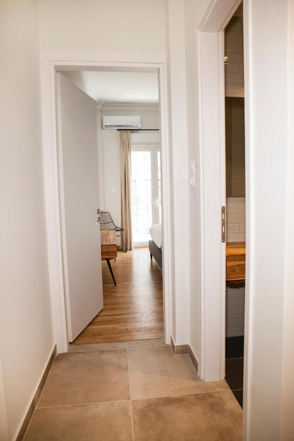Central Comfy Modern Flat 2 Bedrooms 2 Bathrooms Афины Экстерьер фото